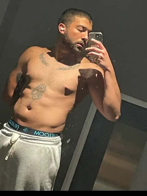 Omar king 👑 on OnlyFans