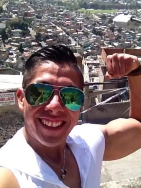 Jorck Peñuñuri on OnlyFans