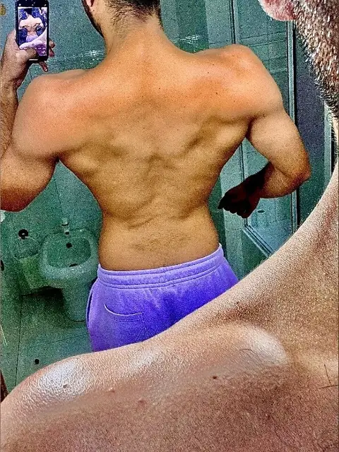 TheHiddenGiant on OnlyFans