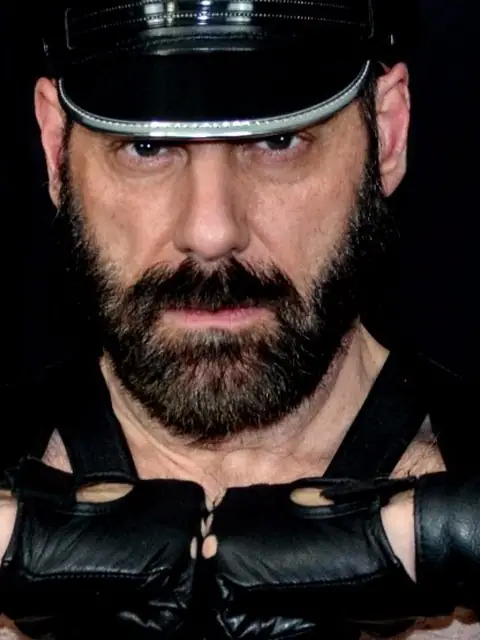Steve Sommers on OnlyFans