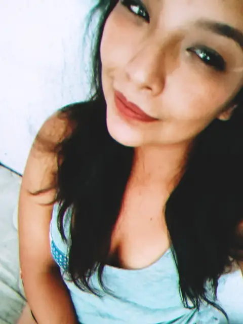 Loreni Villanueva on OnlyFans