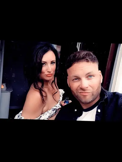 Mulsitch85yorkshirecouple on OnlyFans