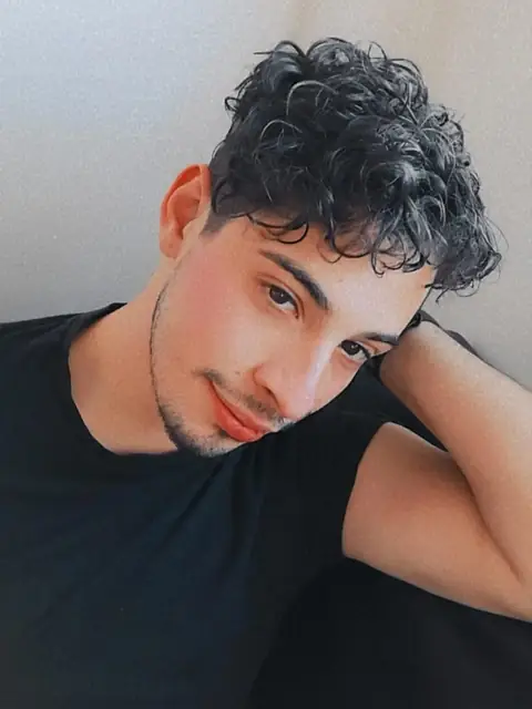 Luiyirmrz on OnlyFans