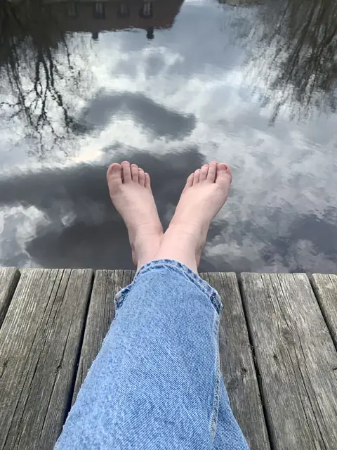 Smol Bean Smol Feet on OnlyFans