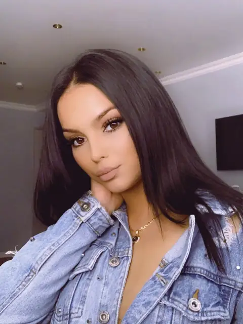Simi on OnlyFans