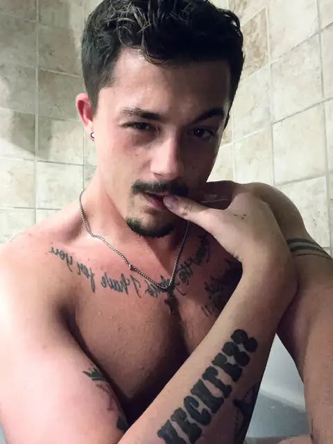 Aaron on OnlyFans