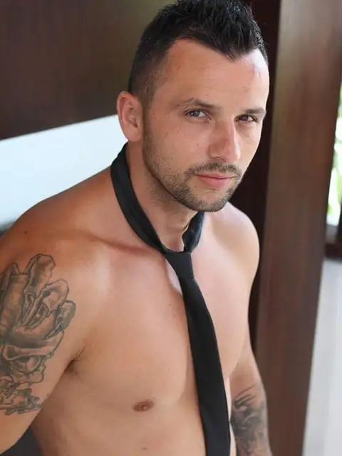 Dany Vallarta on OnlyFans