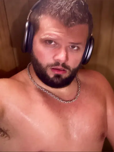 WildCubb on OnlyFans