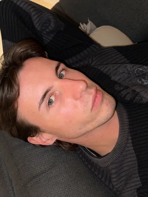 R on OnlyFans
