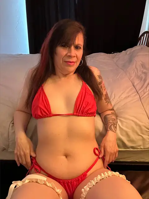 Kathy Nieves on OnlyFans