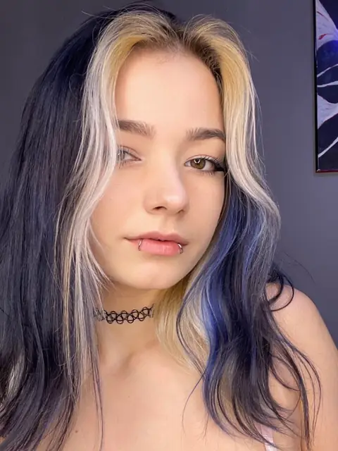 Alisa Dragan 🍓 uncensored on OnlyFans