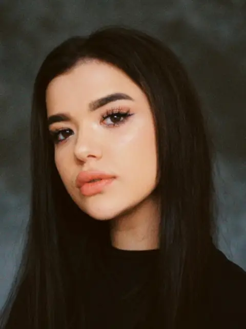 Mia Moor on OnlyFans