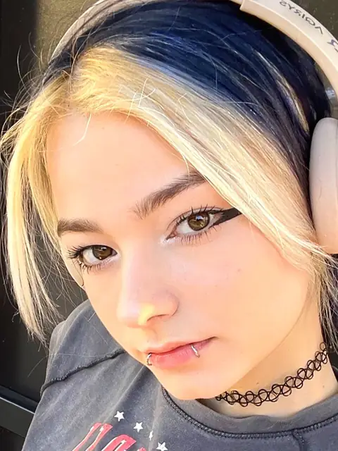 Alisa D