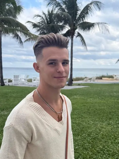 RJ_Travels6940 on OnlyFans