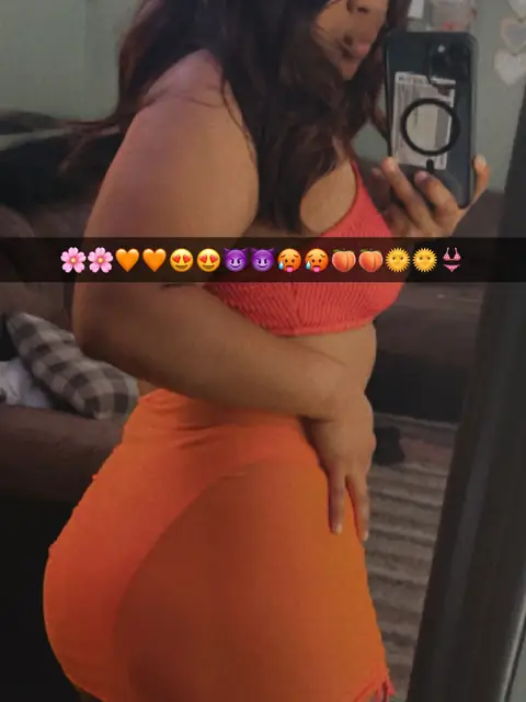 Yeni's on OnlyFans