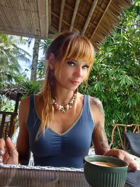 Peach Mahal🌴🔥Hot Wife 🫦 on OnlyFans