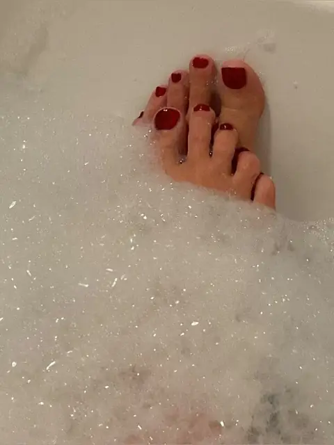 Justmyfeetuk on OnlyFans