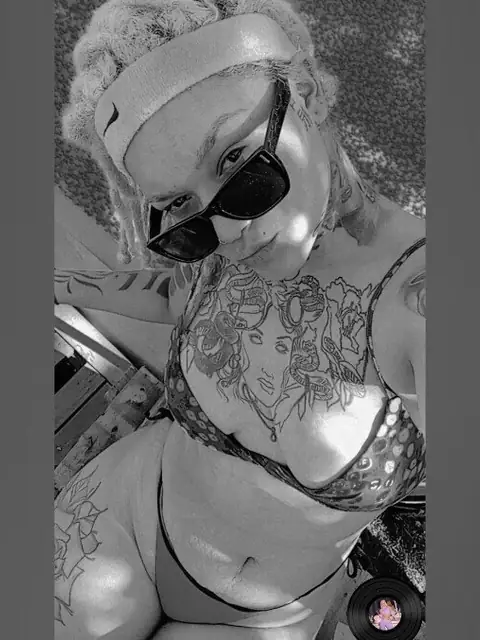 𝓡𝓪𝓼𝓽𝓪 𝓝𝓸𝓿𝓪 on OnlyFans