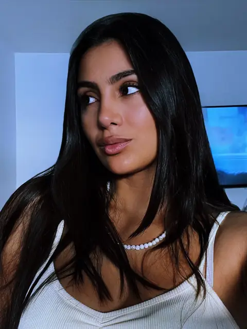 Ayah 😋Thicc Arab Teen 🍑 FREEE TODAY