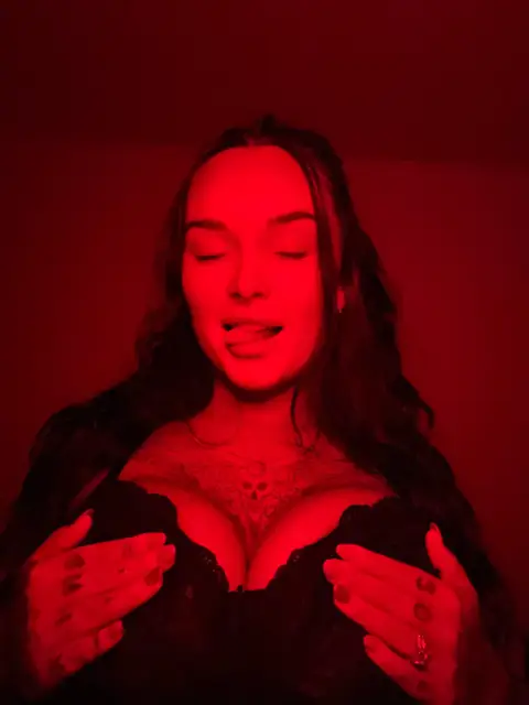 twenty1sins OnlyFans profile