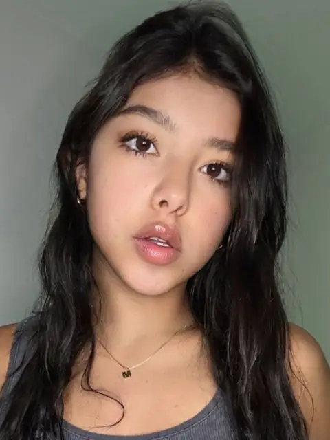 Kimmy OnlyFans profile